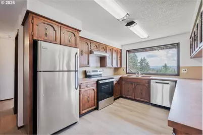 2366 Seminary Hill Rd, Centralia, WA 98531 - Photo 9