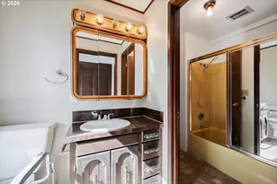 2366 Seminary Hill Rd, Centralia, WA 98531 - Photo 15