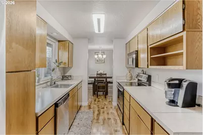 606 S 22nd Ct, Cornelius, OR 97113 - Photo 15