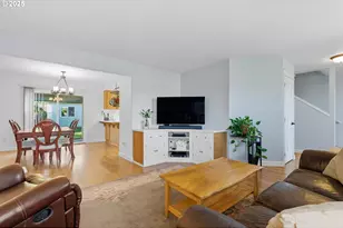 1339 S Baywood Ct, Canby, OR 97013 - Photo 9