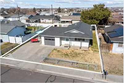 595 E Wilshire Ave, Hermiston, OR 97838 - Photo 31