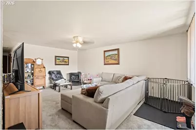 595 E Wilshire Ave, Hermiston, OR 97838 - Photo 5