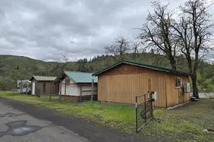 84665 Grand Ronde Rd, Enterprise, OR 97828 - Photo 25