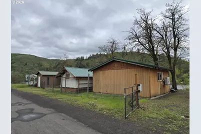 84665 Grand Ronde Rd, Enterprise, OR 97828 - Photo 1