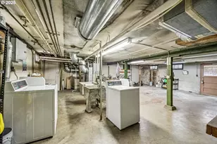 2475 NW Raleigh St, Portland, OR 97210 - Photo 7