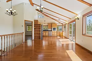 1980 E Sixth Ave, Sutherlin, OR 97479 - Photo 11