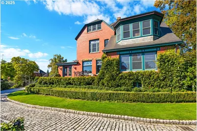 1816 SW Hawthorne Ter, Portland, OR 97201 - Photo 9