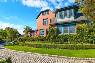 1816 SW Hawthorne Terrace, Portland, OR 97201 - Photo 9