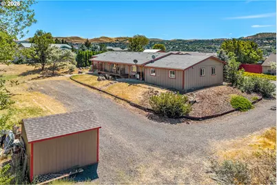 527 Sunridge Ave, Dallesport, WA 98617 - Photo 35