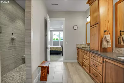 18308 NE 79th St, Vancouver, WA 98682 - Photo 11