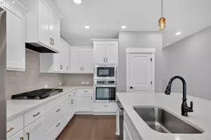 7306 NW Imogene Ter, Portland, OR 97229 - Photo 7