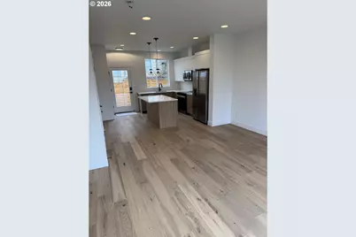 2134 SE Brooklyn St, Portland, OR 97202 - Photo 3