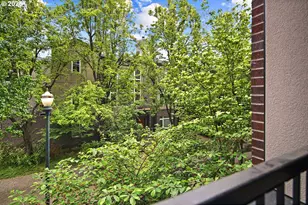 618 NW 12th Ave, Portland, OR 97209 - Photo 21