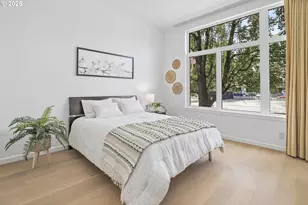 618 NW 12th Ave, Portland, OR 97209 - Photo 15