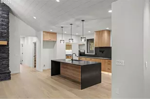 19850 Winters Hill Rd, Silverton, OR 97381 - Photo 15