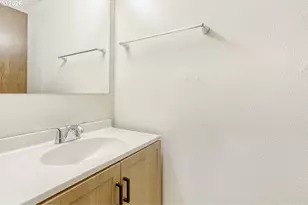 9986 SW Garrett St, Tigard, OR 97223 - Photo 7