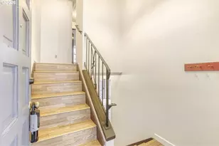 9986 SW Garrett St, Tigard, OR 97223 - Photo 3