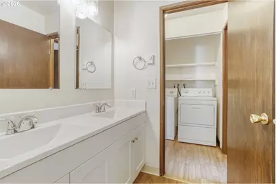 9986 SW Garrett St, Tigard, OR 97223 - Photo 9