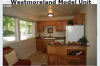 2180 W 17th Ct, Eugene, OR 97402 - Photo 5