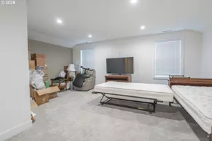 425 NW Crater Lk Dr, Dallas, OR 97338 - Photo 27