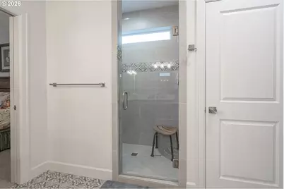 425 NW Crater Lake Dr, Dallas, OR 97338 - Photo 19