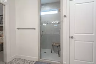 425 NW Crater Lk Dr, Dallas, OR 97338 - Photo 19