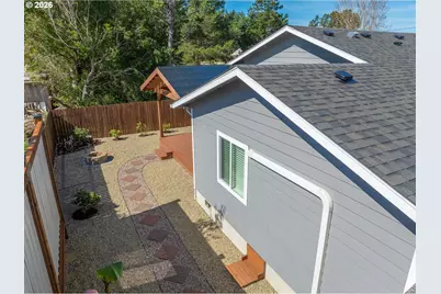 829 Jacobson Way, Lakeside, OR 97449 - Photo 27