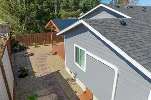 829 Jacobson Way, Lakeside, OR 97449 - Photo 27