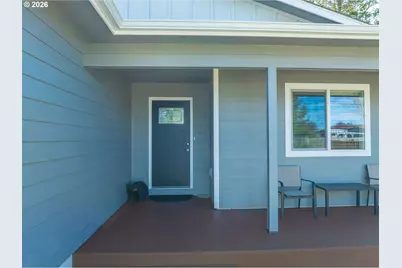 829 Jacobson Way, Lakeside, OR 97449 - Photo 5