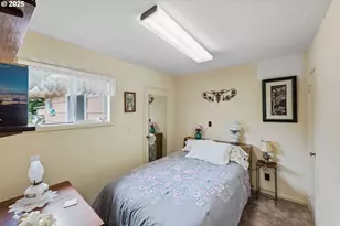 90880 Robertson Ln, Coos Bay, OR 97420 - Photo 13