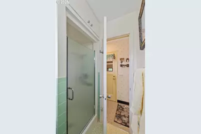 90880 Robertson Ln, Coos Bay, OR 97420 - Photo 25