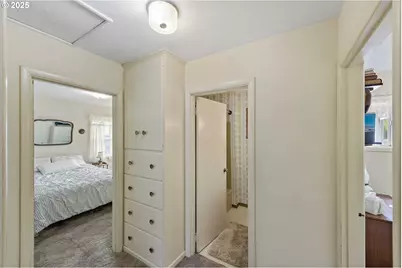 90880 Robertson Ln, Coos Bay, OR 97420 - Photo 7