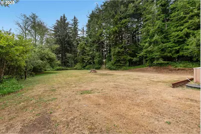 90880 Robertson Ln, Coos Bay, OR 97420 - Photo 33