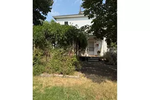 141 E Bryan Ave, Union, OR 97883 - Photo 3