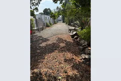 141 E Bryan Ave, Union, OR 97883 - Photo 7