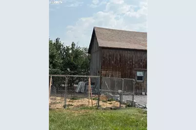 141 E Bryan Ave, Union, OR 97883 - Photo 13