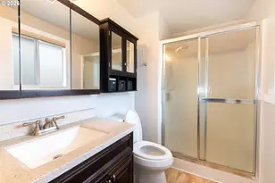 2010 S Dogwood St, Cornelius, OR 97113 - Photo 23