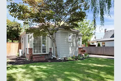 1655 Pearl St NE, Salem, OR 97301 - Photo 7
