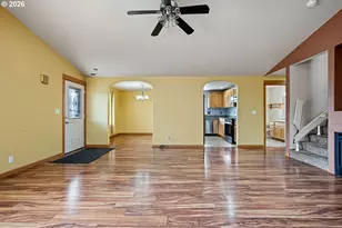 64 Almond Way, Creswell, OR 97426 - Photo 3