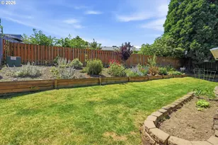 13912 NE Fremont Ct, Portland, OR 97230 - Photo 33
