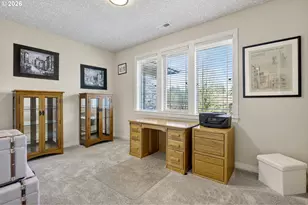 11737 SE Brockenhurst Cir, Happy Valley, OR 97086 - Photo 33