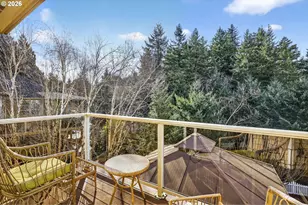 11737 SE Brockenhurst Cir, Happy Valley, OR 97086 - Photo 25