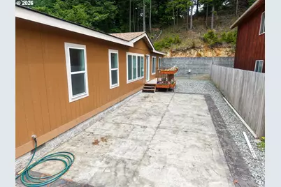63463 Council Rd, Coos Bay, OR 97420 - Photo 3