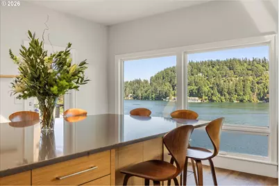 2470 Summit Ct, Lake Oswego, OR 97034 - Photo 25
