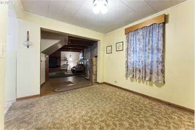 12624 SE Powell Blvd, Portland, OR 97236 - Photo 7