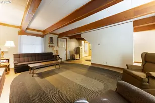12624 SE Powell Blvd, Portland, OR 97236 - Photo 5