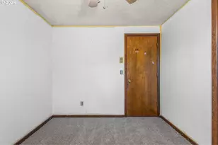 3965 NE 48th Ave, Salem, OR 97305 - Photo 19