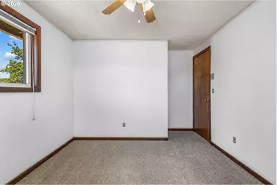 3965 NE 48th Ave, Salem, OR 97305 - Photo 21