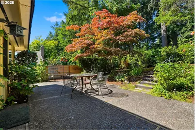 242 Greenridge Dr, Lake Oswego, OR 97035 - Photo 35