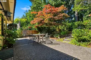 242 Greenridge Dr, Lake Oswego, OR 97035 - Photo 35